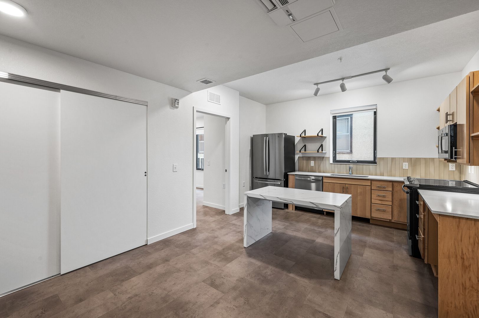 Minneapolis Apartment: 3333 Hennepin Ave