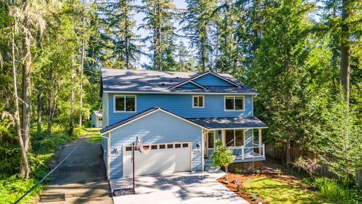 Rare Rental Opportunity! Bring Your Kayaks! – photo 1