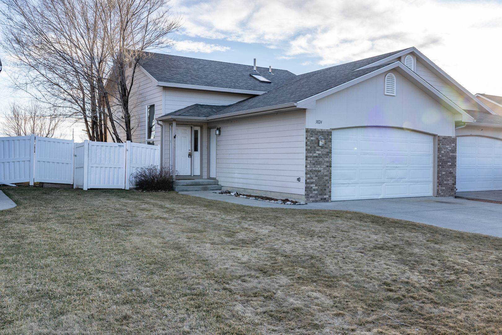 Billings House: 3824 Avenue C