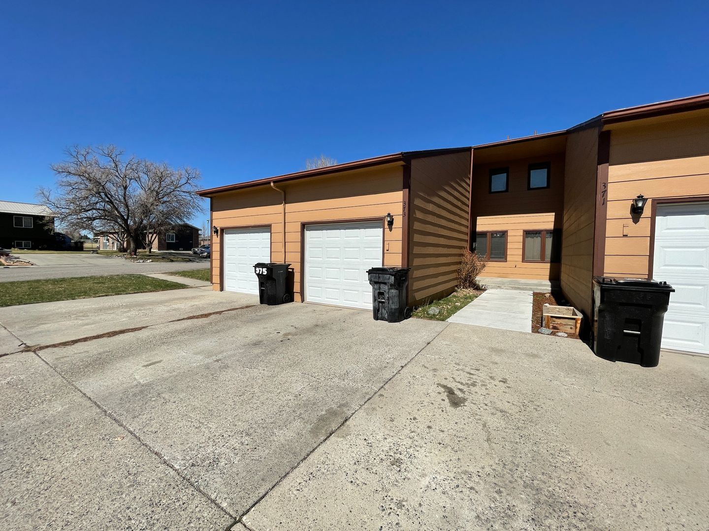 Billings Apartment: 369-375 Westchester Square S