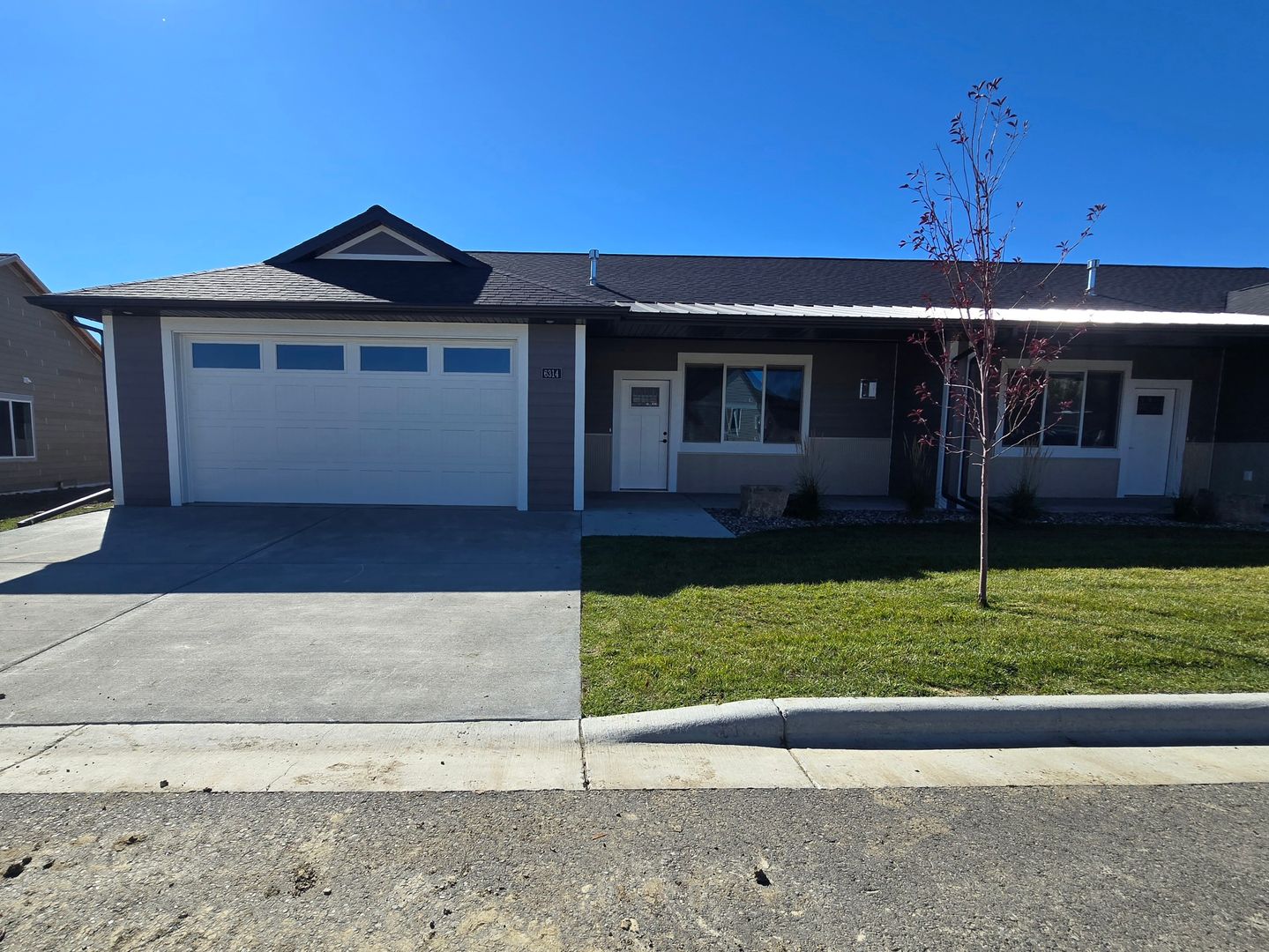 Billings Apartment: 6314/6316 Decker Lane