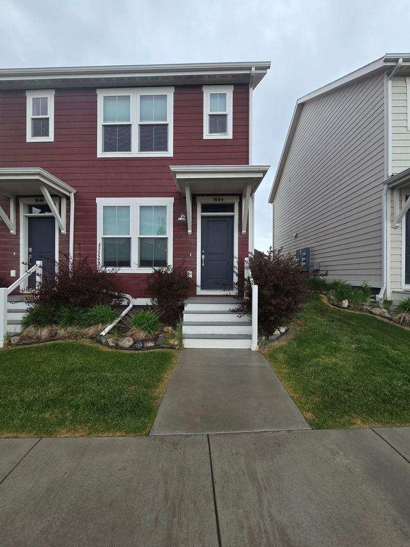 Billings Townhome: 1644 W Walter Creek Blvd
