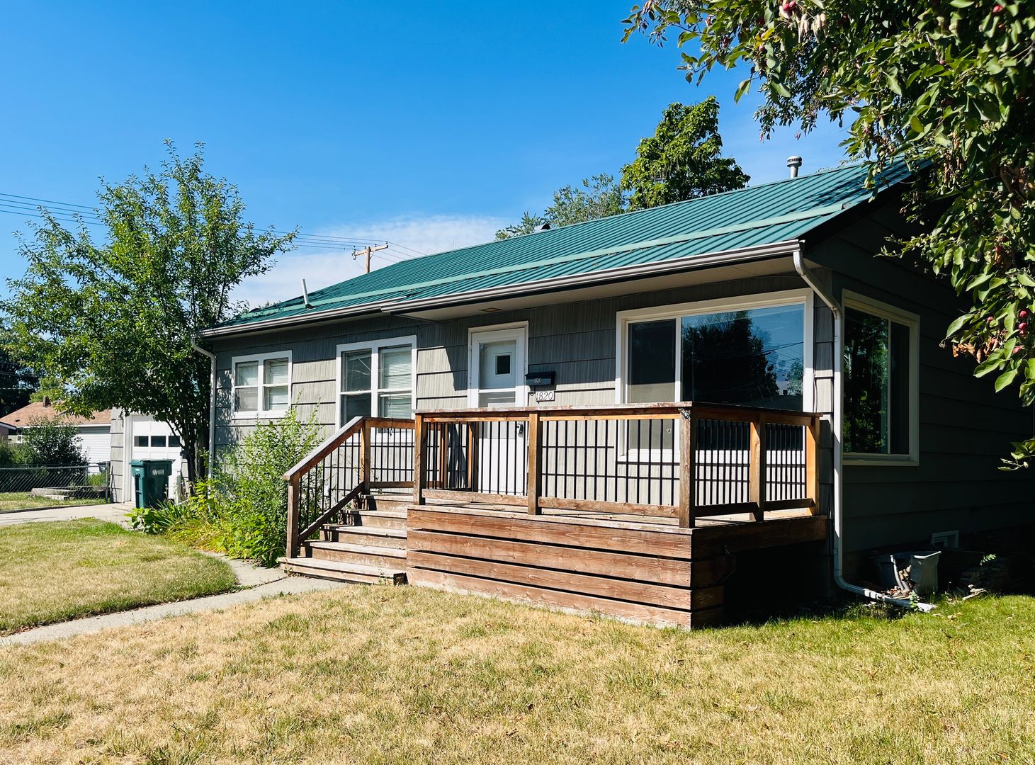 Billings Apartment: 1820 6th ST W