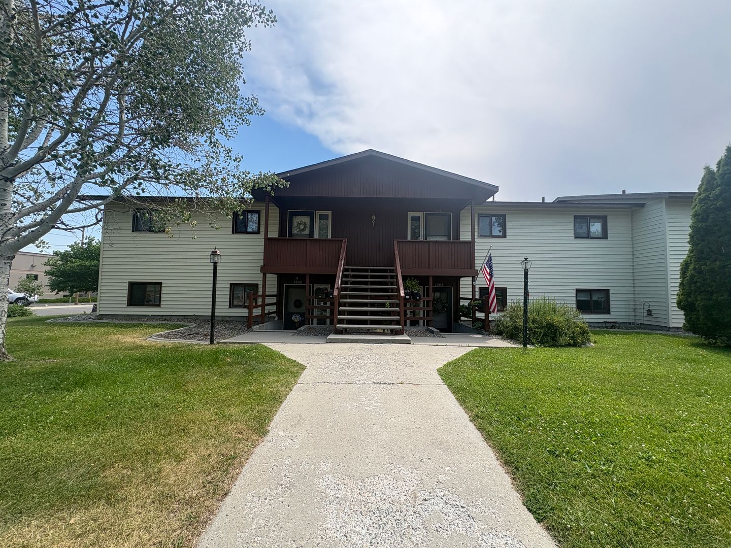 Billings Apartment: 1200-1228 Yellowstone Ave