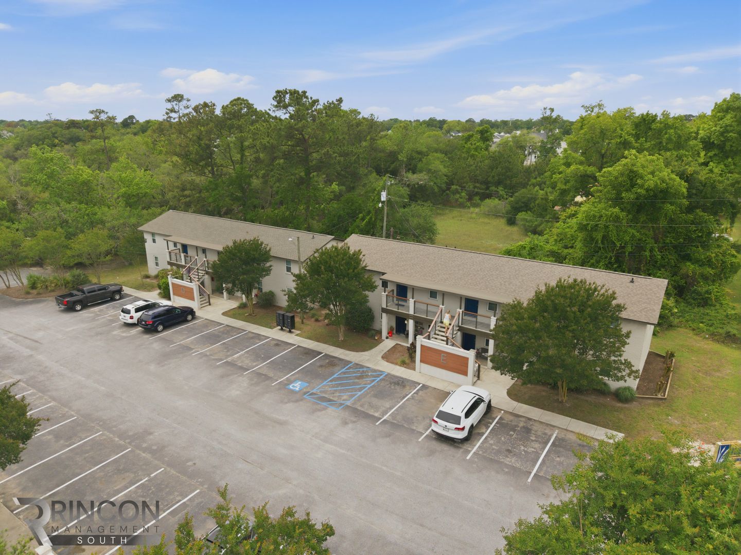 Charleston Apartment: 1005 Buist Ave