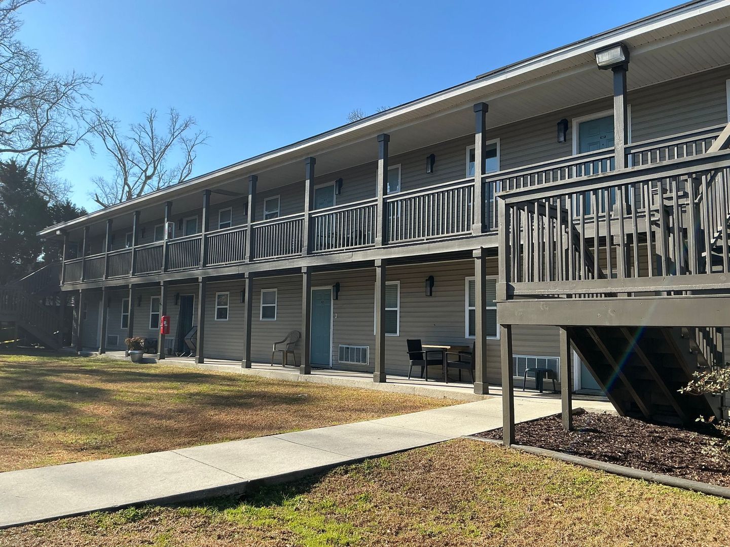 North Charleston Apartment: 2125 Aberdeen Avenue