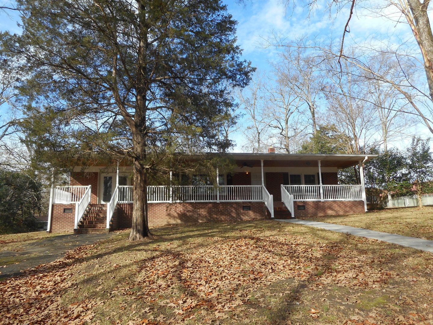 Rock Hill House: 3067 India Hook Road
