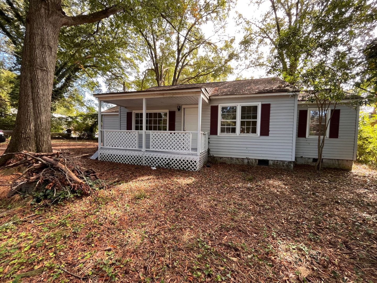 Rock Hill House: 852 1/2 Mary Knoll Court