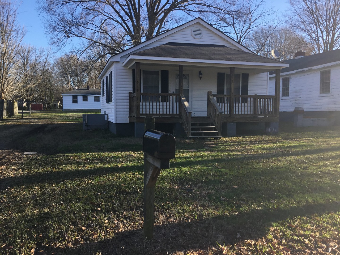 Rock Hill House: 1444 Edgewood Drive