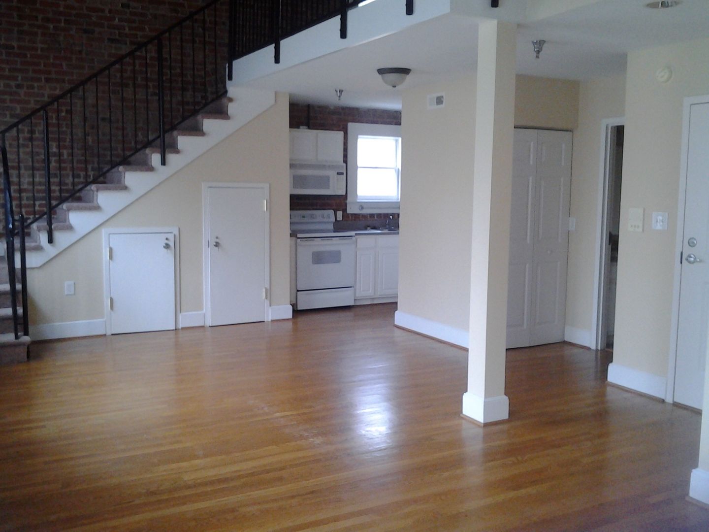 Rock Hill Apartment: 210 and 212 East Main Street