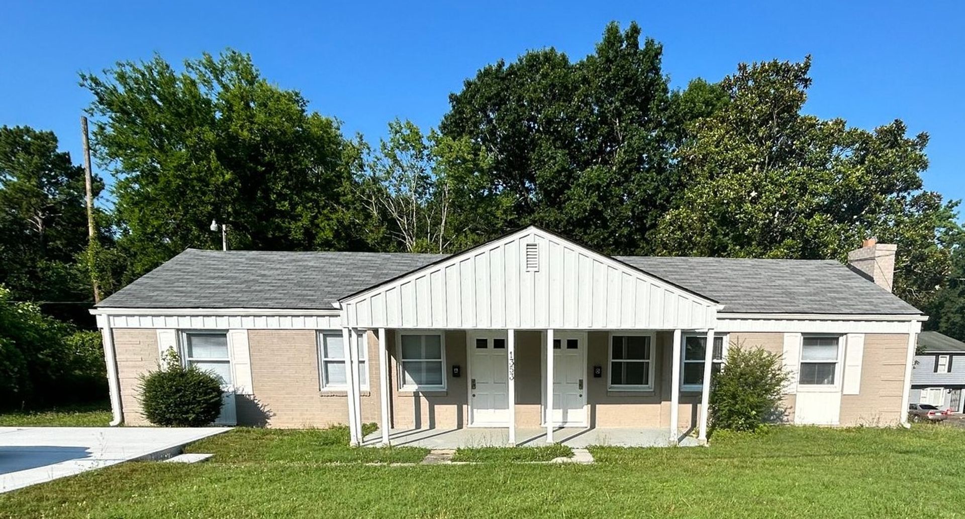 Rock Hill House: 1353 Steed Street - 101