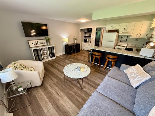 UNIT 1134 FURNISHED CORPORATE RENTAL – photo 1