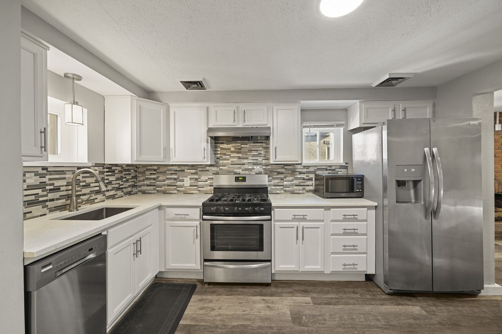 Pittsburgh Apartment: 3825 Liberty Avenue