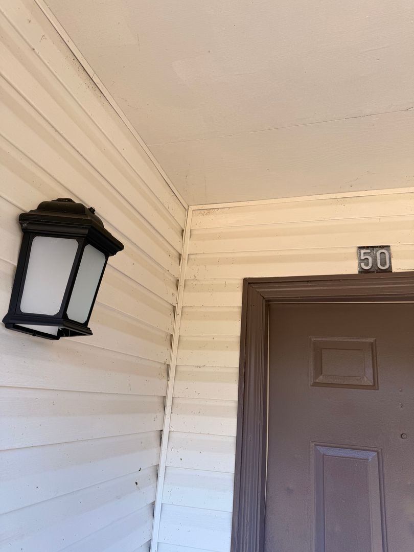 Alexandria Apartment: 2509 Culpepper Rd