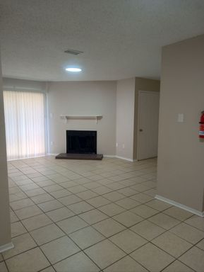 Fern View Apartments - 2 Bedroom 1 Bathroom - $825 per Month