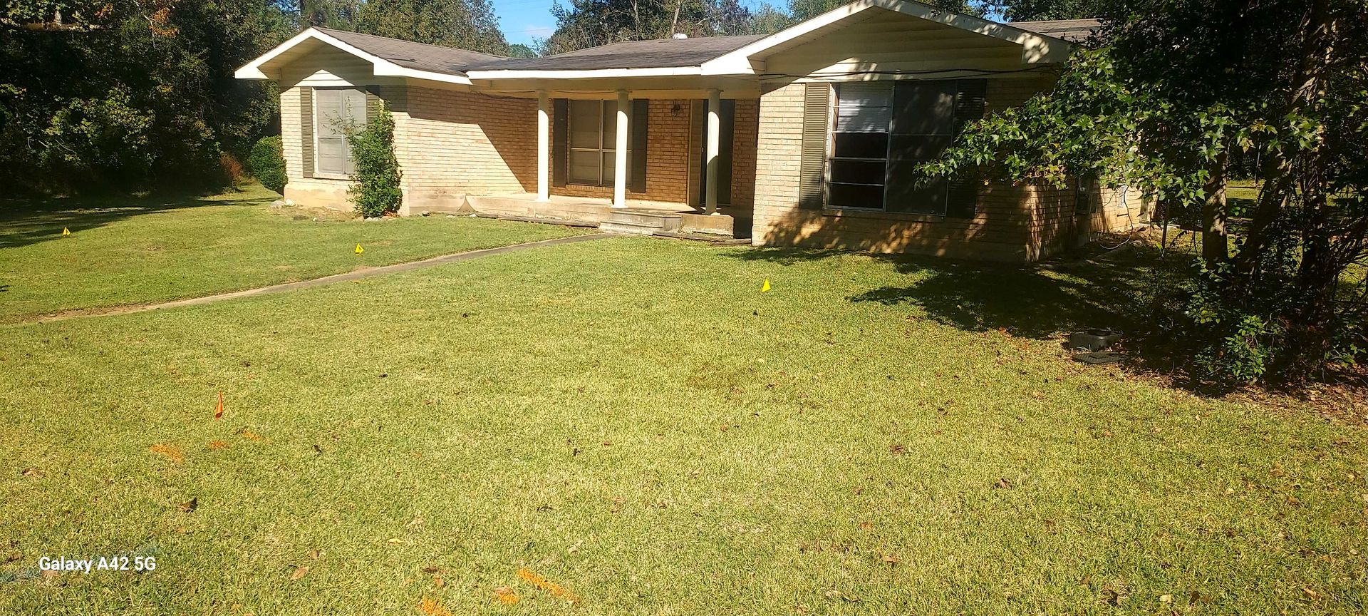 Pineville House: 207 Shepherd Drive