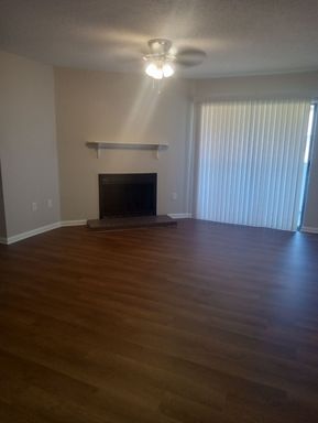 Fern View Apartments - 2 Bedroom 1 Bathroom - $825 per Month – photo 1