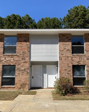 Spring Creek Apartments – 2 Bedroom Apartment Available for $895/month