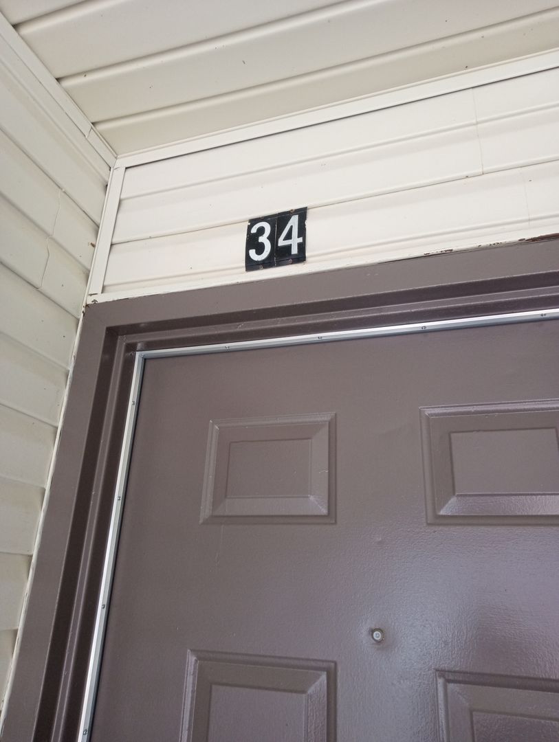 Alexandria Apartment: 2509 Culpepper Rd