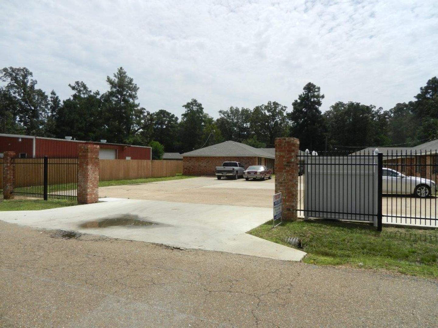 Pineville Apartment: 128 -146 Smith Street