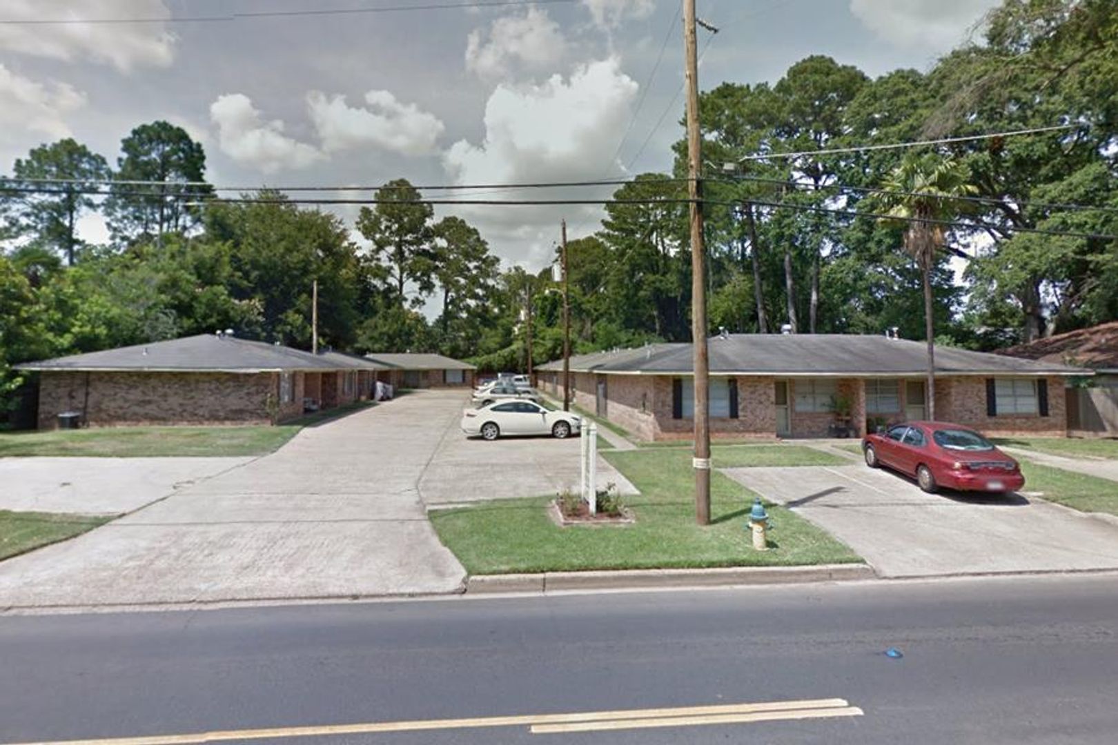 Alexandria Apartment: 1625 Texas Avenue