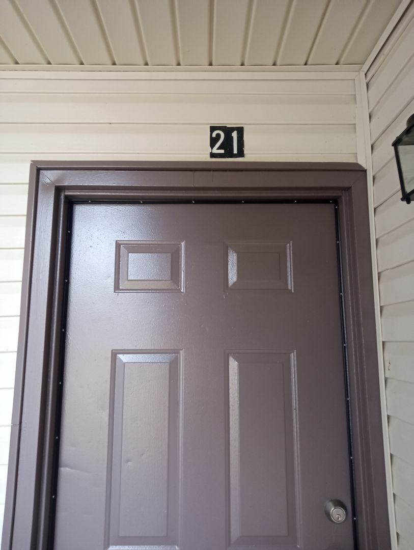 Alexandria Apartment: 2509 Culpepper Rd