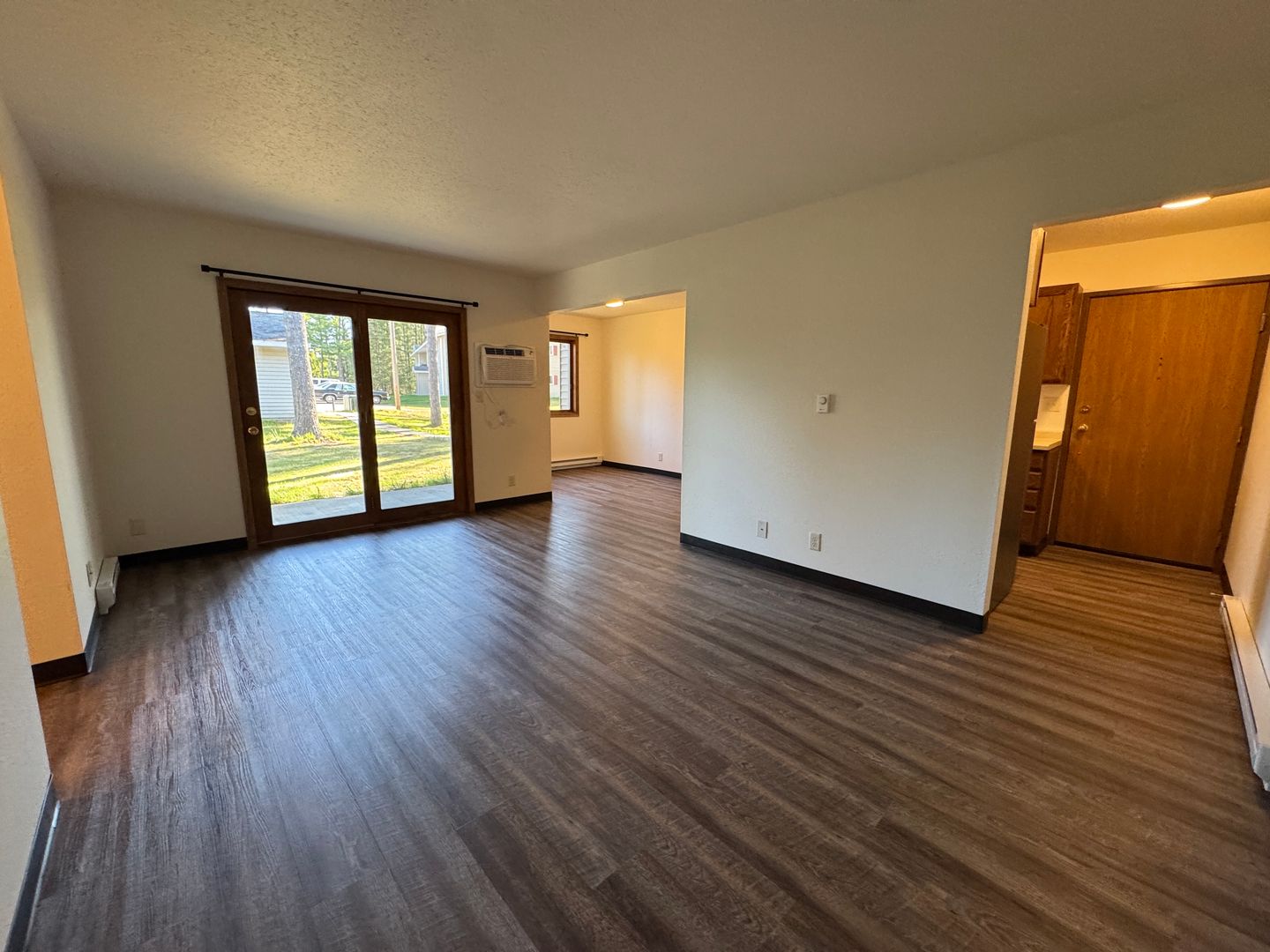 Woodruff Apartment: 1403 3rd Ave