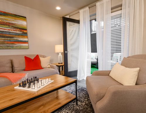 6011-102 Rumba "Tahiti" Luxury Oasis Condo in Lower Greenville – photo 1