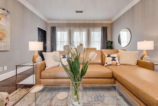 Swiss Ave Luxe: 1BR, Fully Furnished Condo in Historic District – photo 1