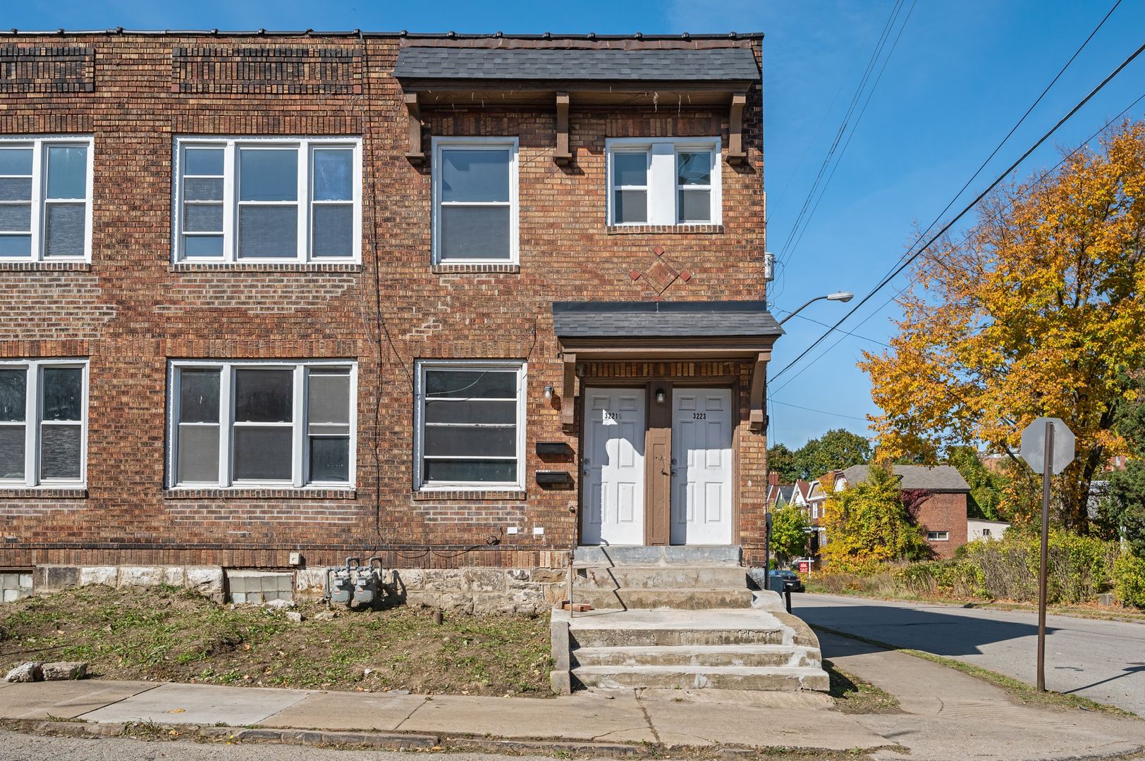 Pittsburgh Apartment: 3217-3219 Camp Street
