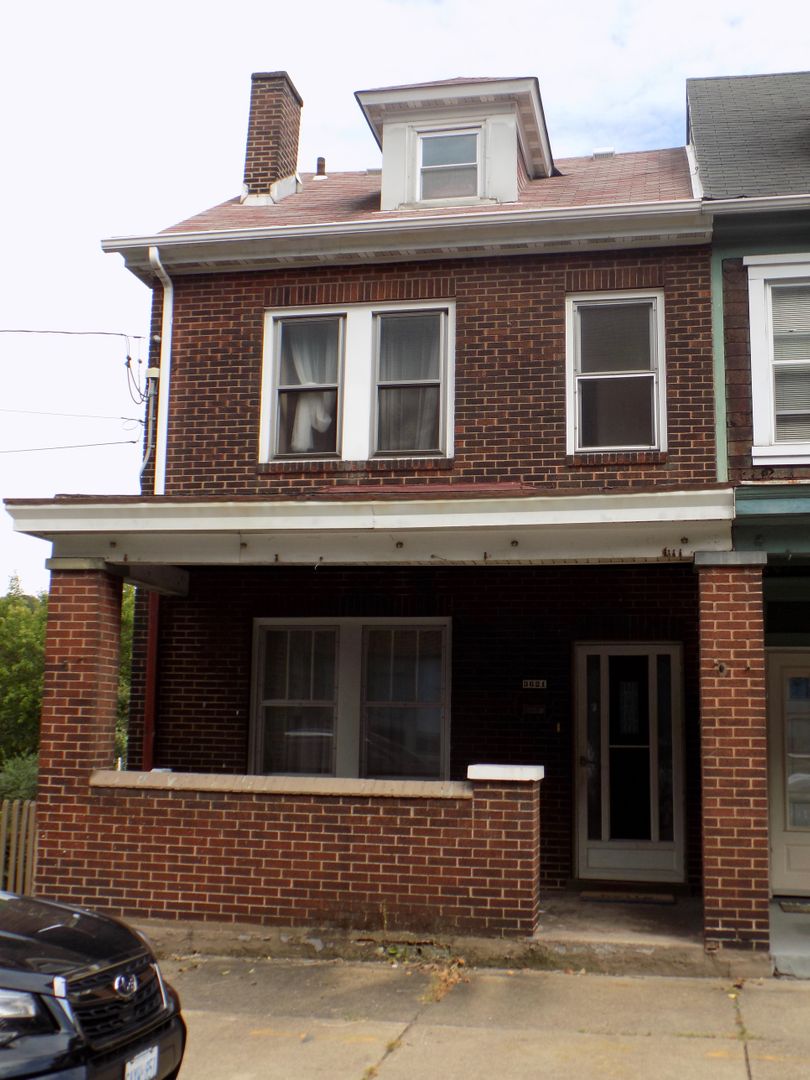 Pittsburgh Apartment: 3621 Childs Street