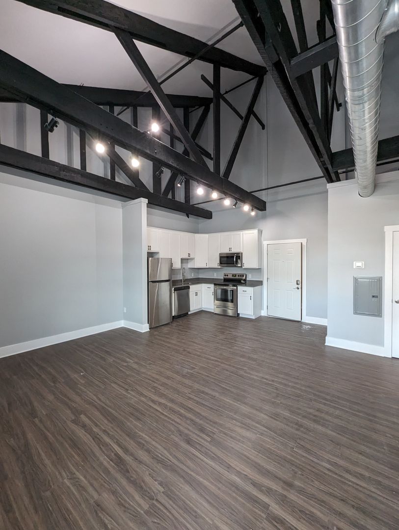 905 Bingham St Apt 203, Pittsburgh, PA 15203