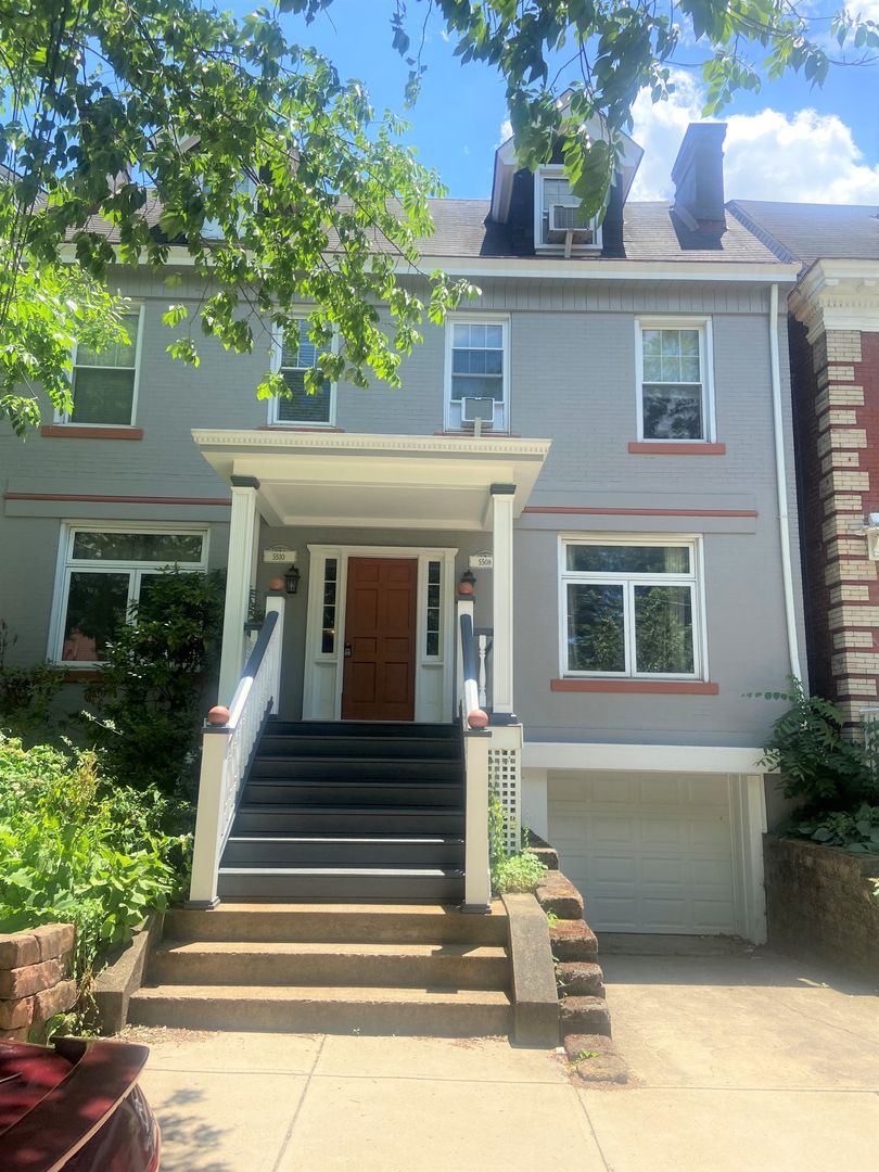 Pittsburgh Apartment: 5508 Kentucky Avenue