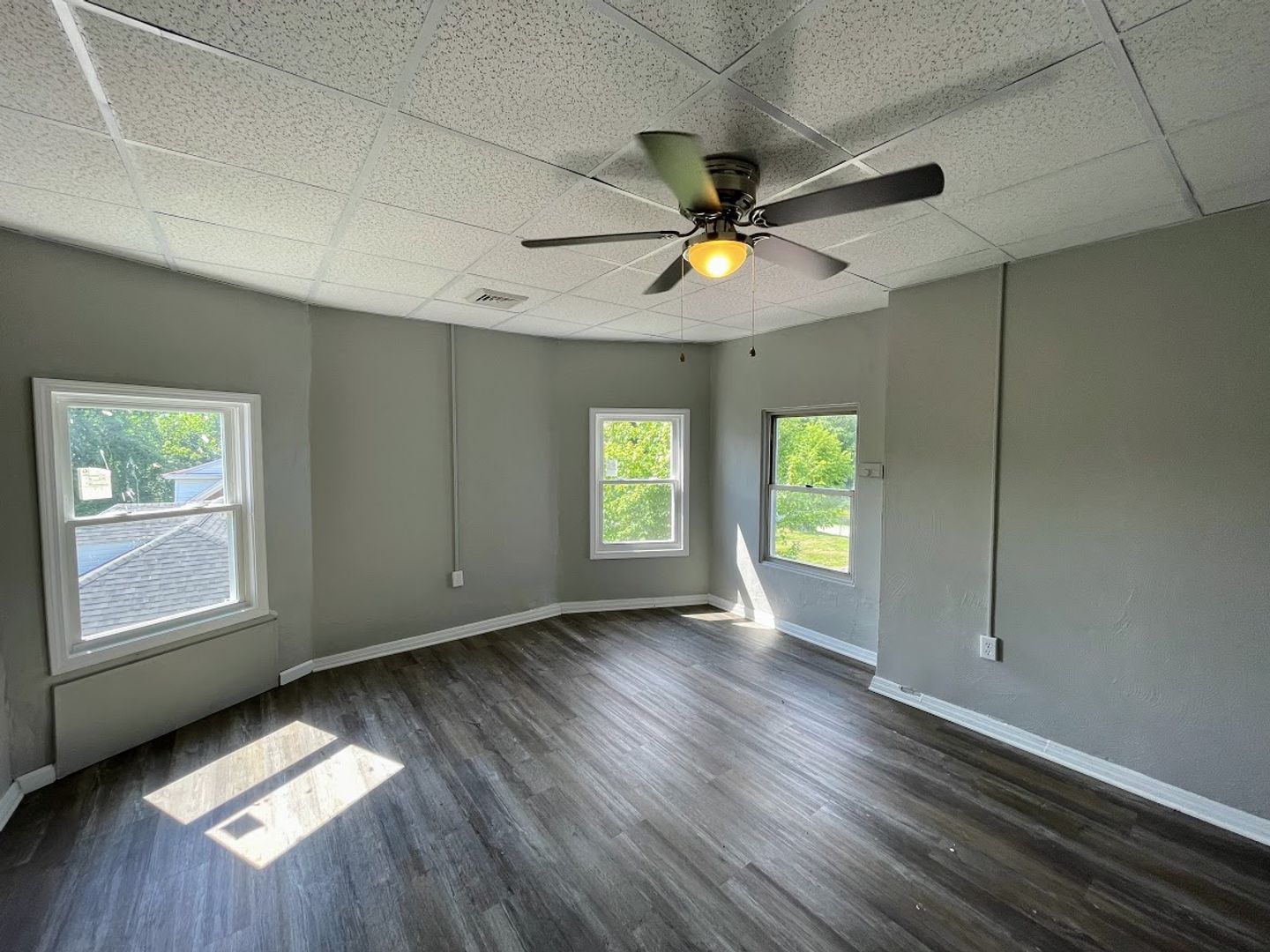 Pittsburgh Apartment: 117 Crawford Avenue