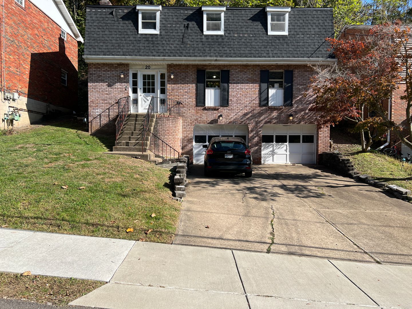 Pittsburgh Apartment: 20 Woodlawn Avenue