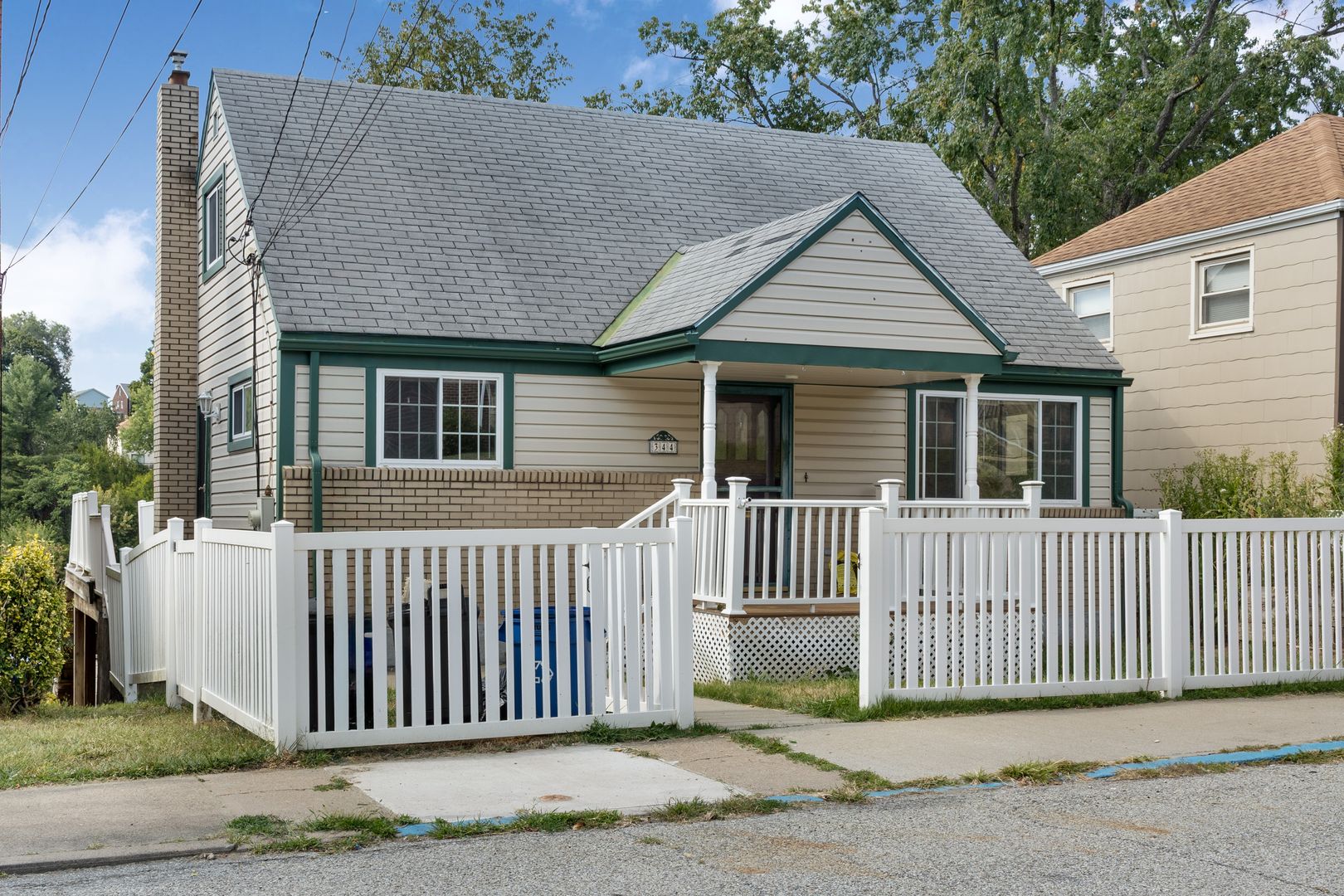 Pittsburgh House: 344 Edith Street