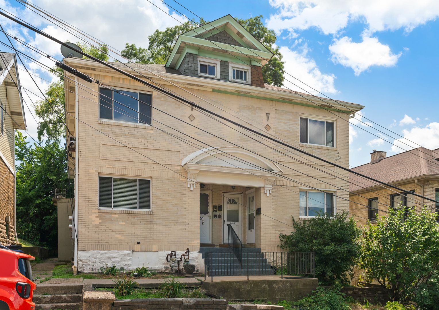Pittsburgh Apartment: 2807 1/2 Neeld Avenue