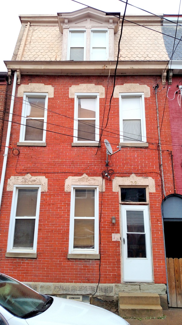Pittsburgh Apartment: 79 S. 16th Street