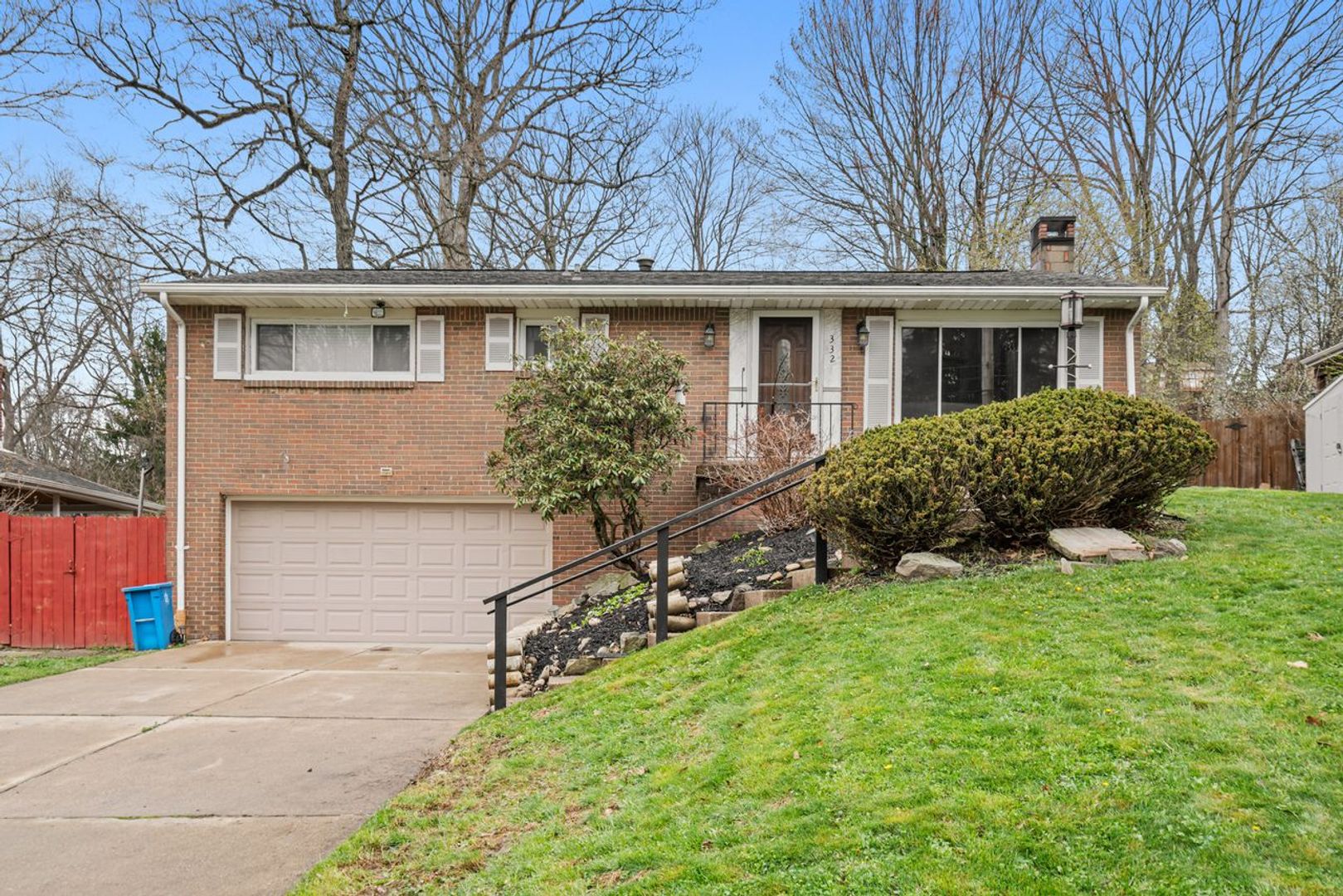 Pittsburgh House: 332 Holiday Park Drive