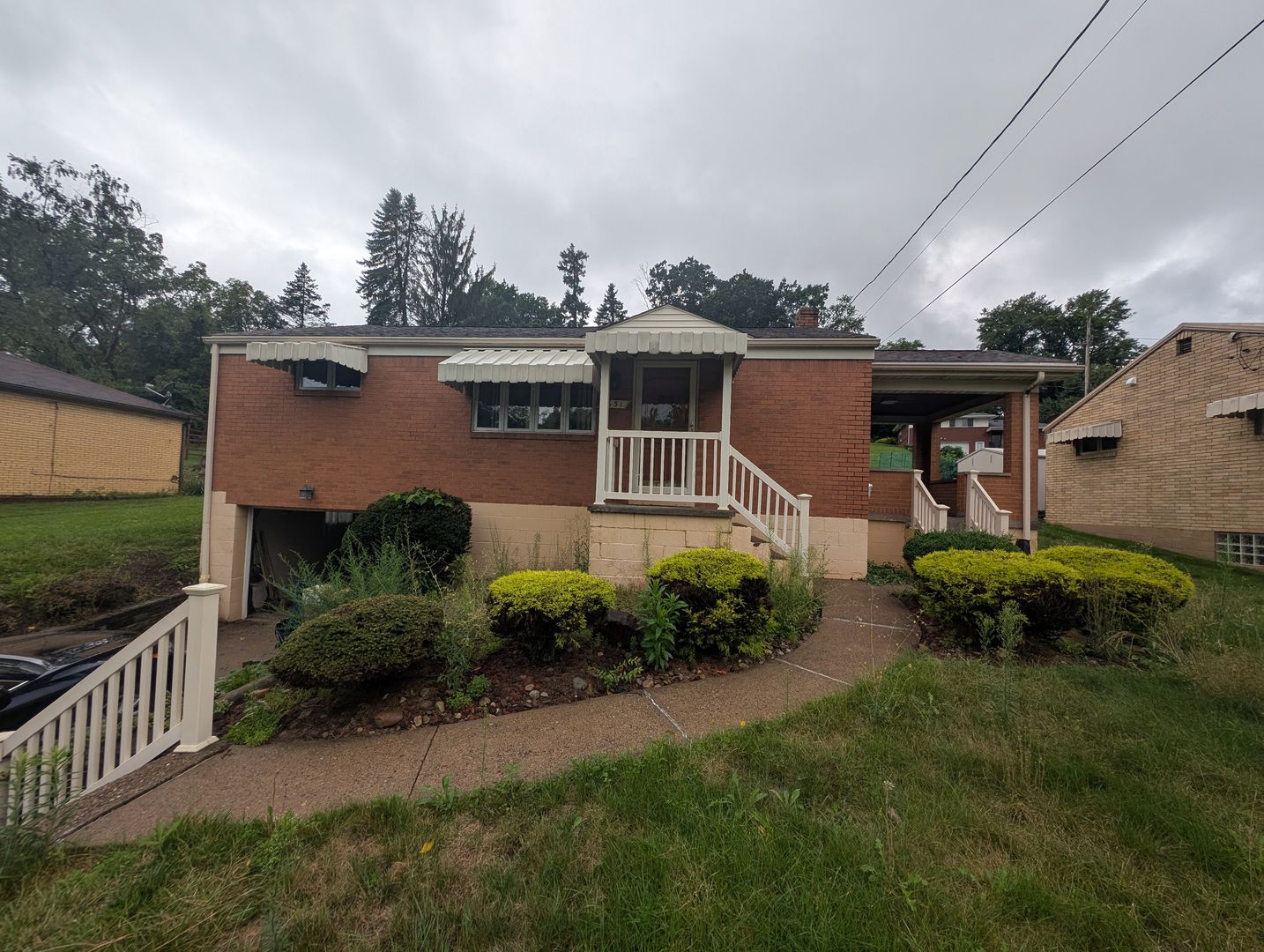 Pittsburgh House: 631 Regis Avenue