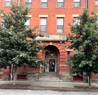 Modern Top-Floor Condo w/Loft in Vibrant South Side - Available Sept 2026 – photo 1