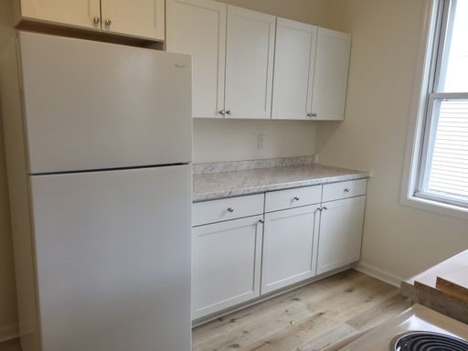 Newly Renovated 3 Bed, 1 Bath in Ben Avon - Available Now!