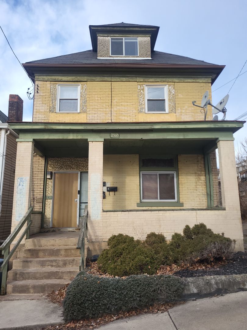 Pittsburgh Apartment: 7543 Melrose Street