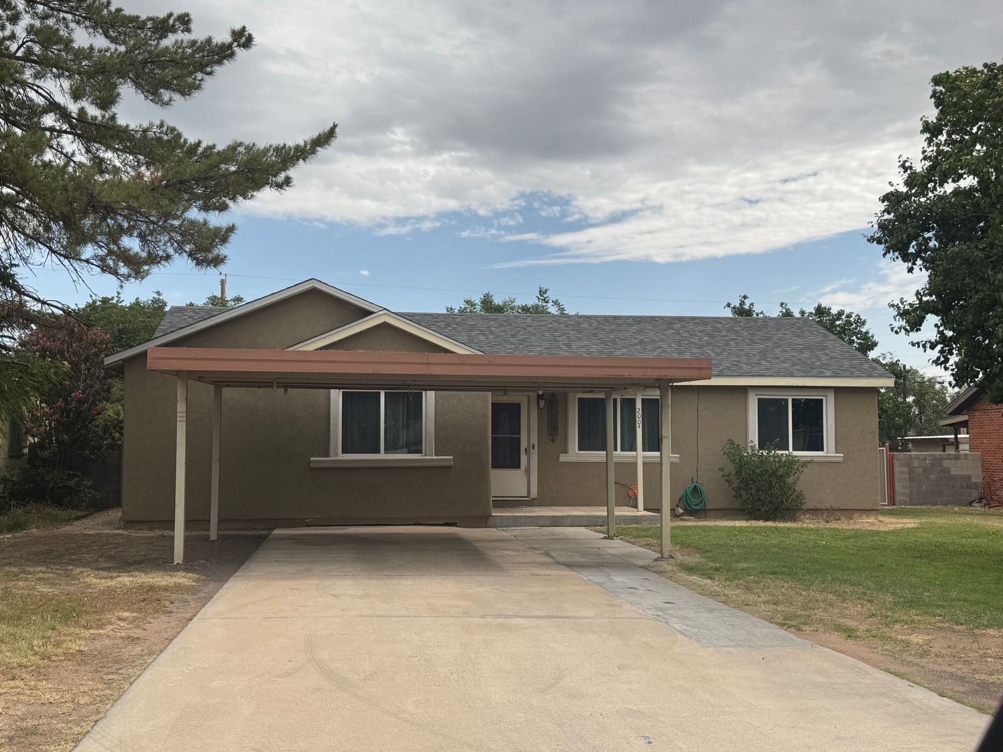 Hobbs House: 200 E. Permian