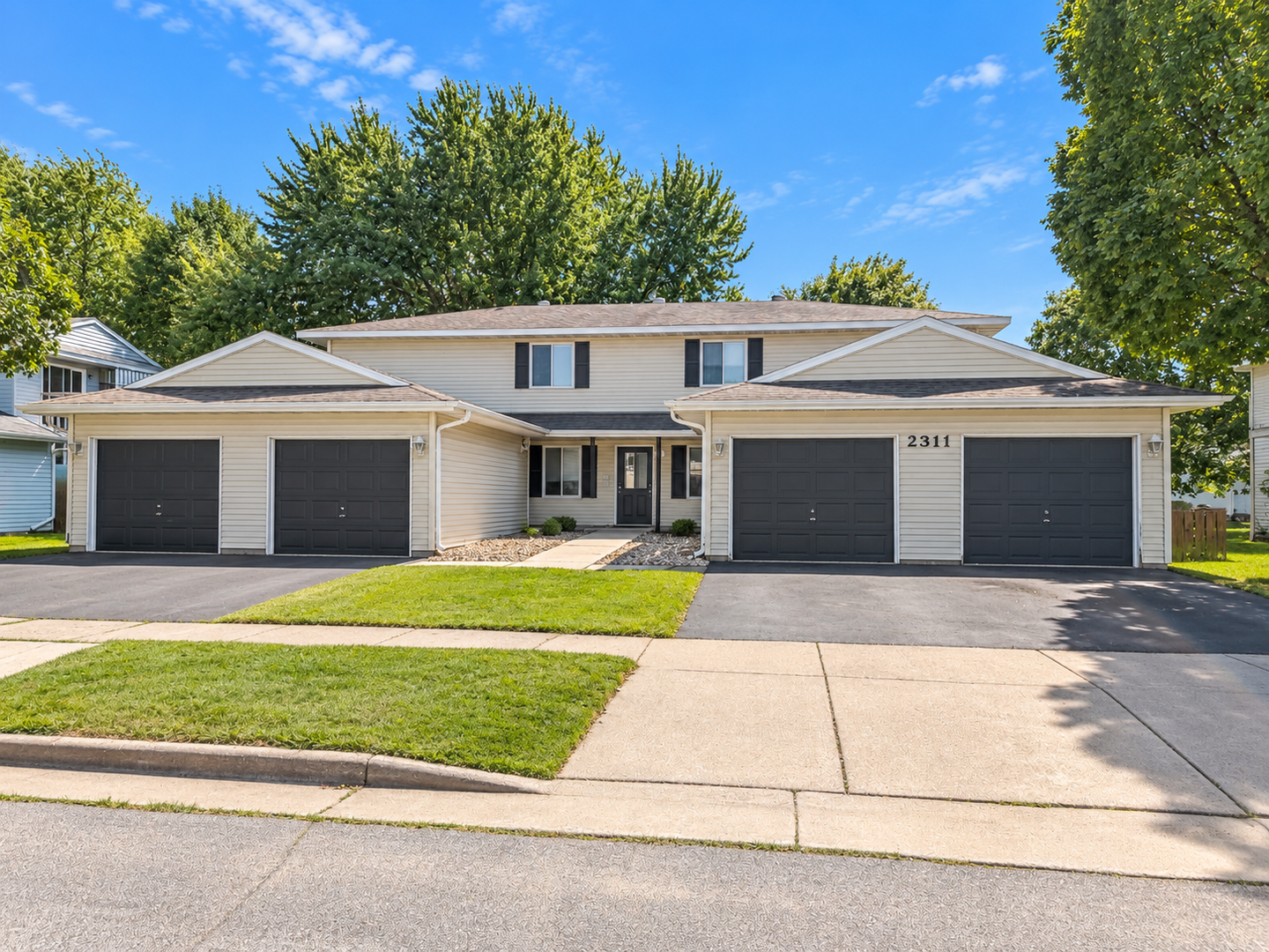 Eau Claire Apartment: 2311 Meadow Lane