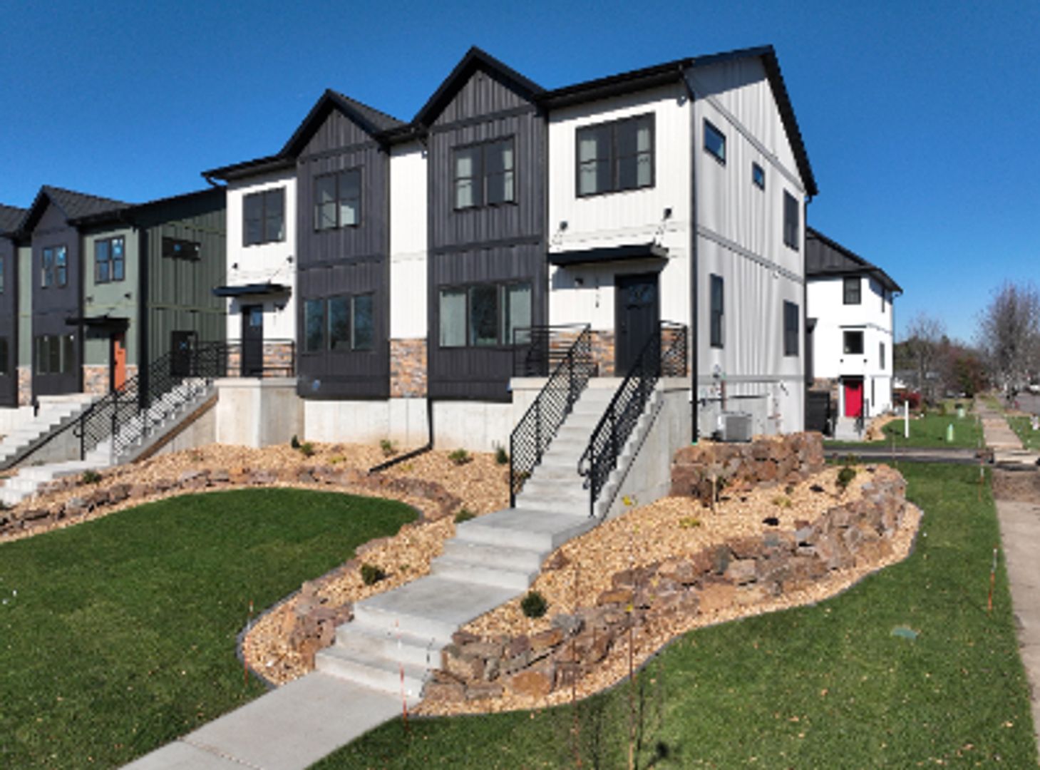 Altoona House: 2521 Otter Tail Way