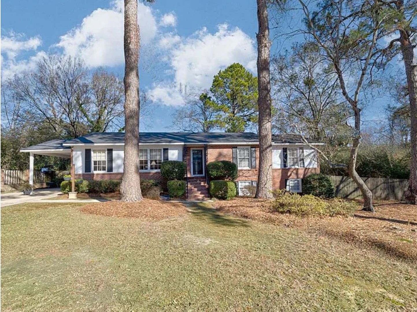 Columbus House: 2969 Roswell Lane