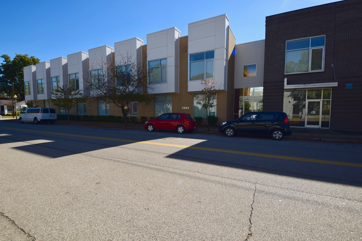 Memphis House: 2263 Young Ave