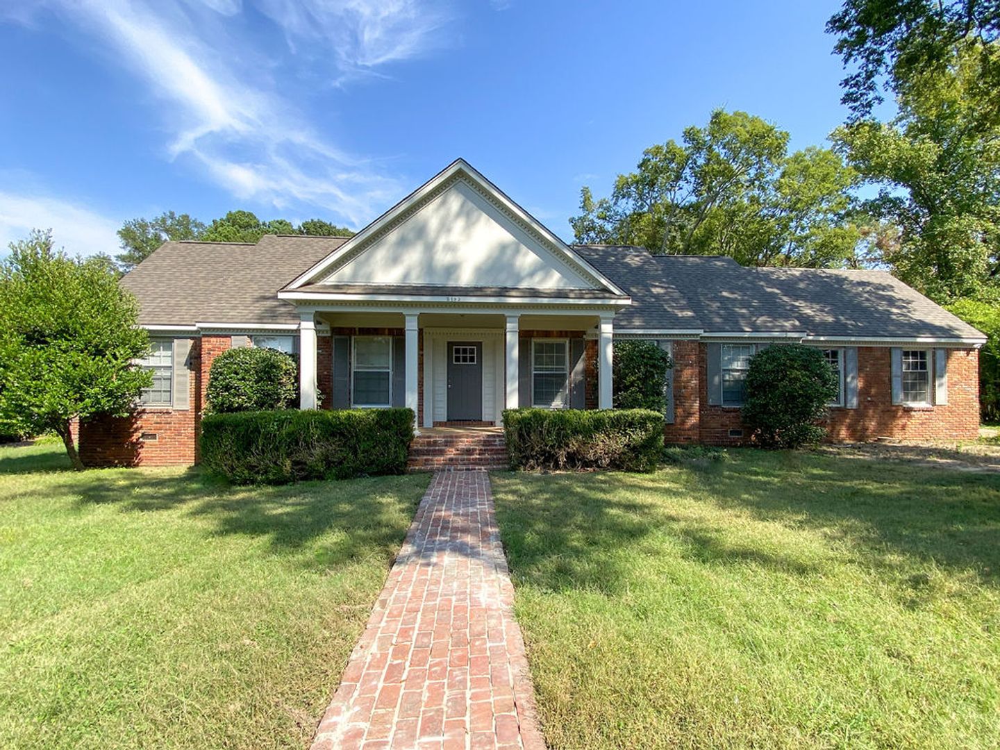 Memphis House: 3192 Magevney Street