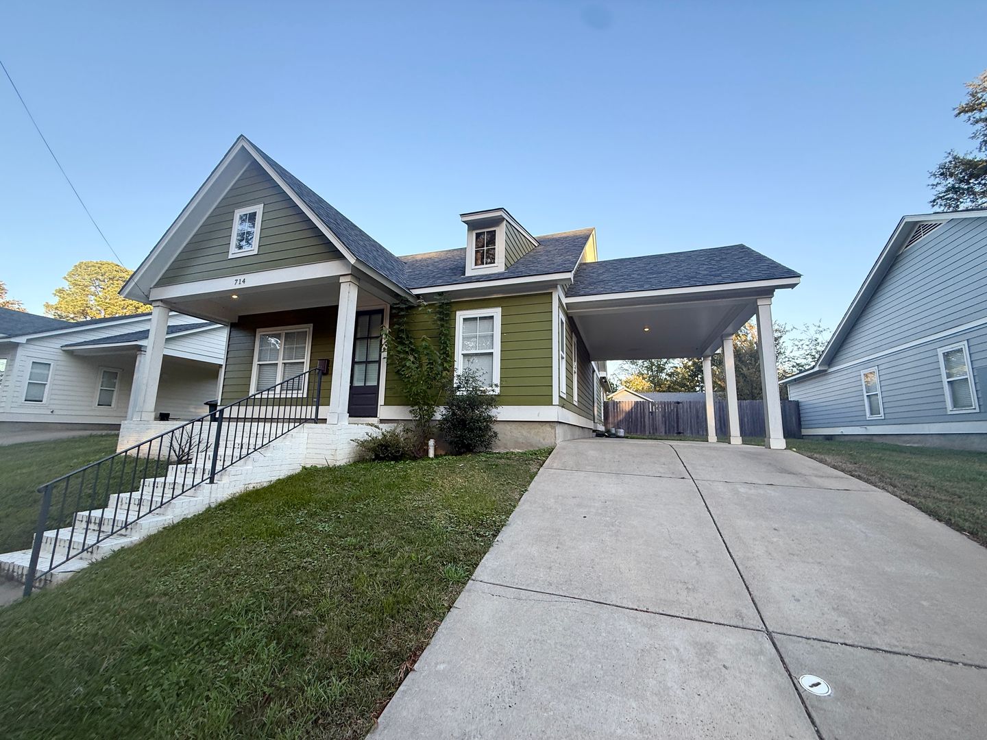 Memphis House: 714 Echles